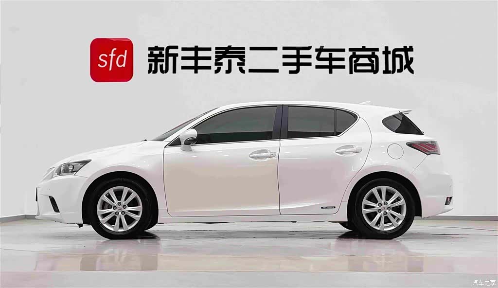Lexus CT, 2017 4