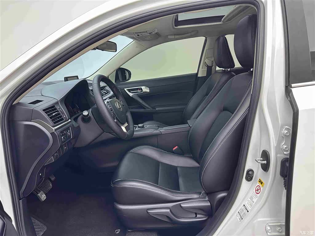 Lexus CT, 2017 18