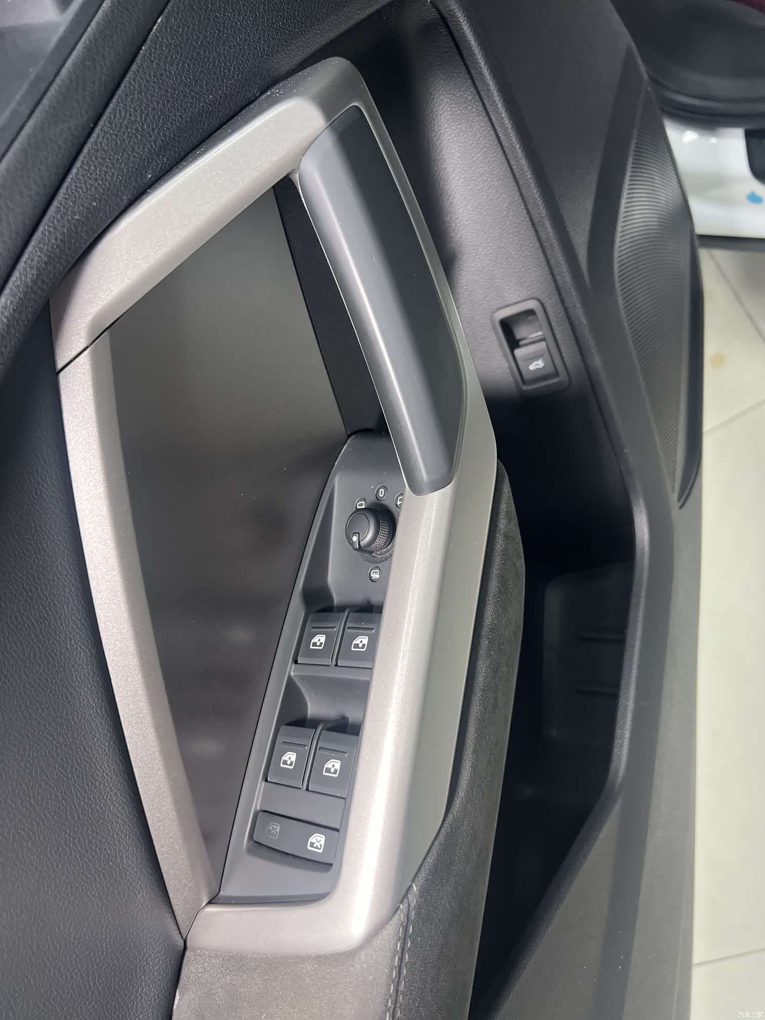 Audi Q3, 2021 10