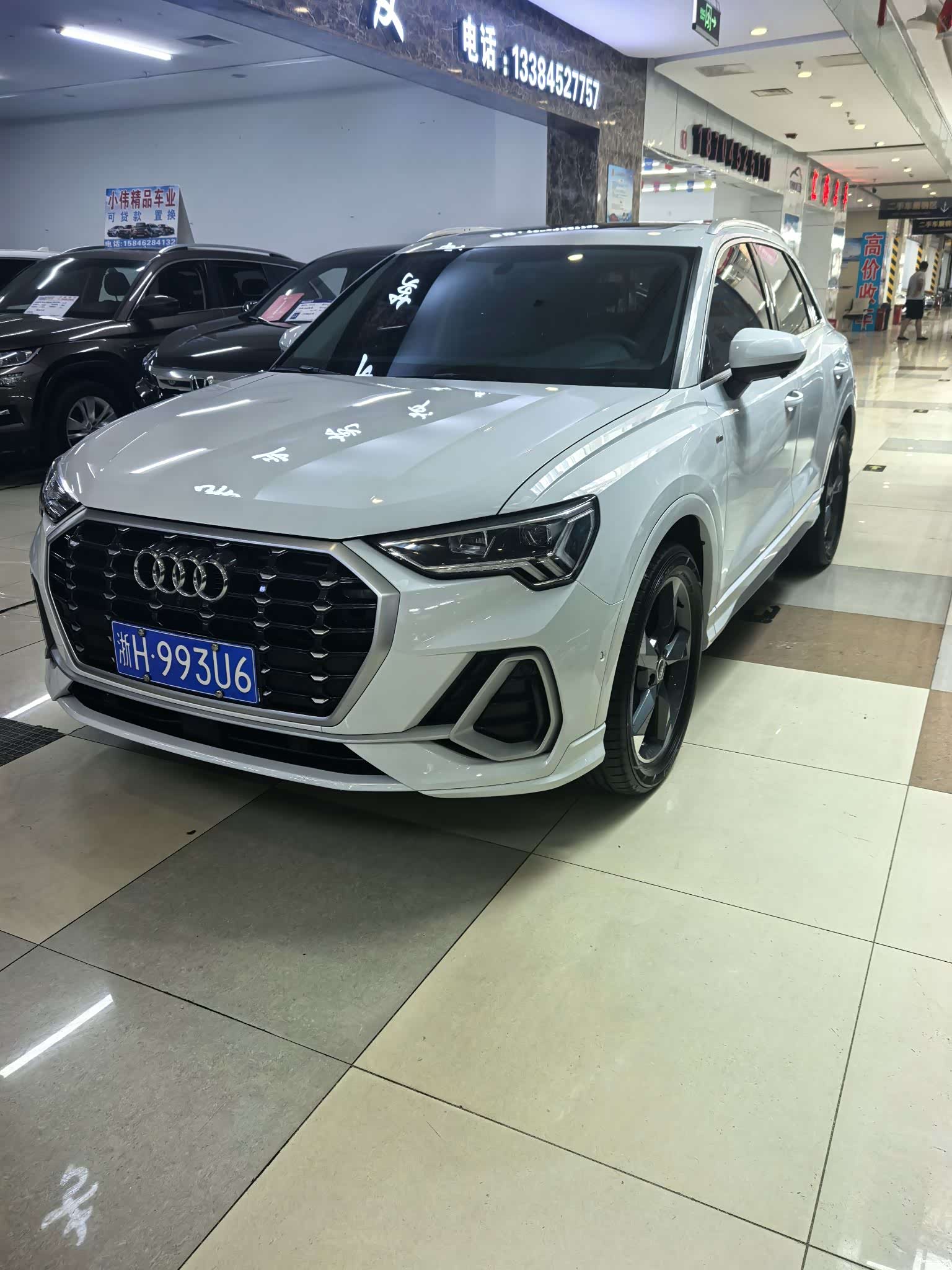 Audi Q3, 2022 2