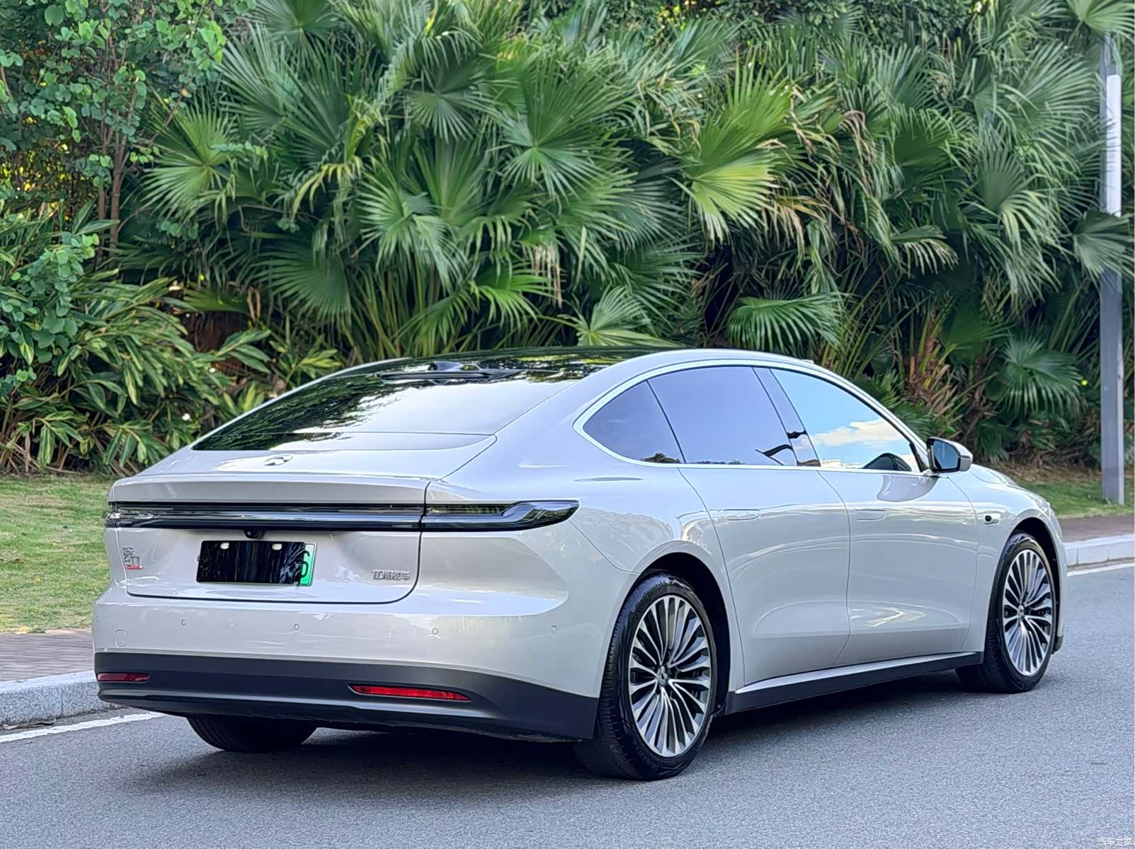 NIO ET7, 2023 17