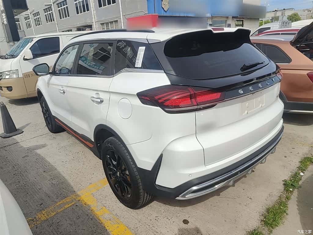 Geely Boyue, 2023 все фото