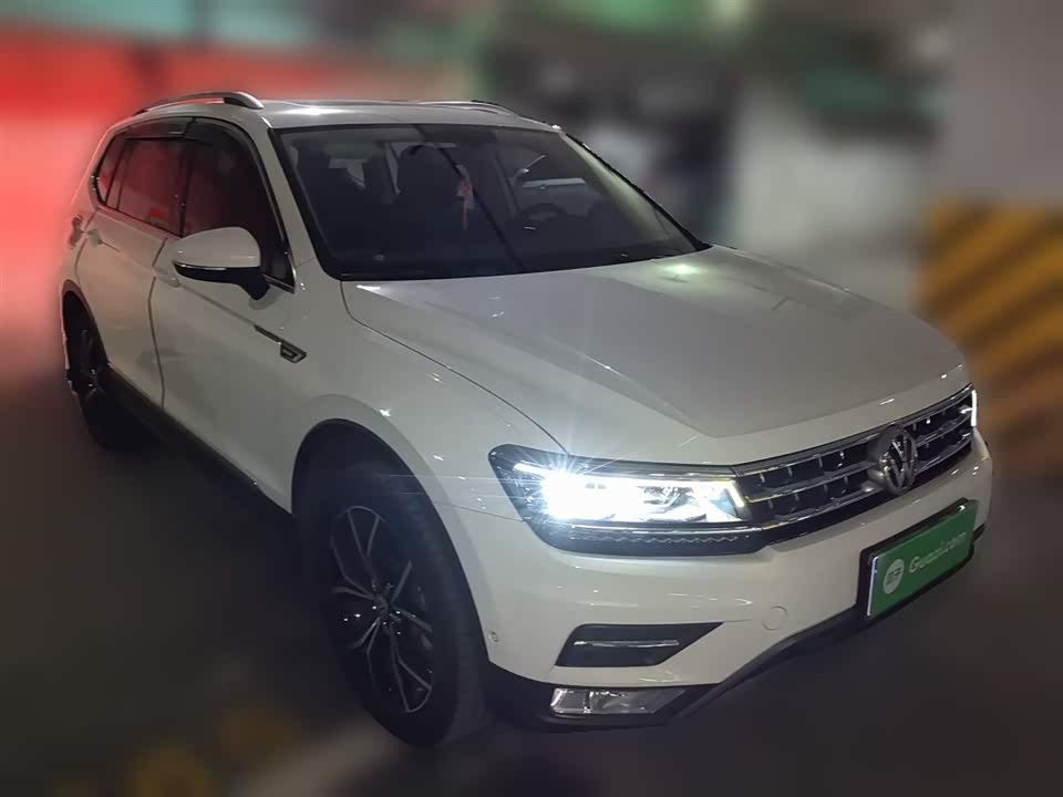 Volkswagen Tiguan L