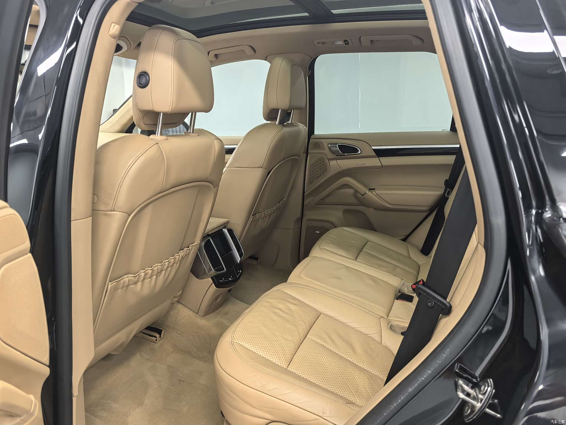 Porsche Cayenne, 2013 6
