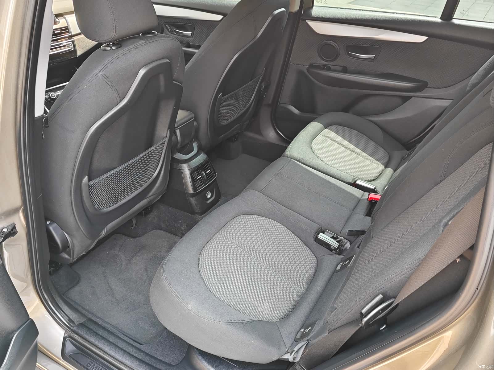 BMW 2 Series, 2017 21