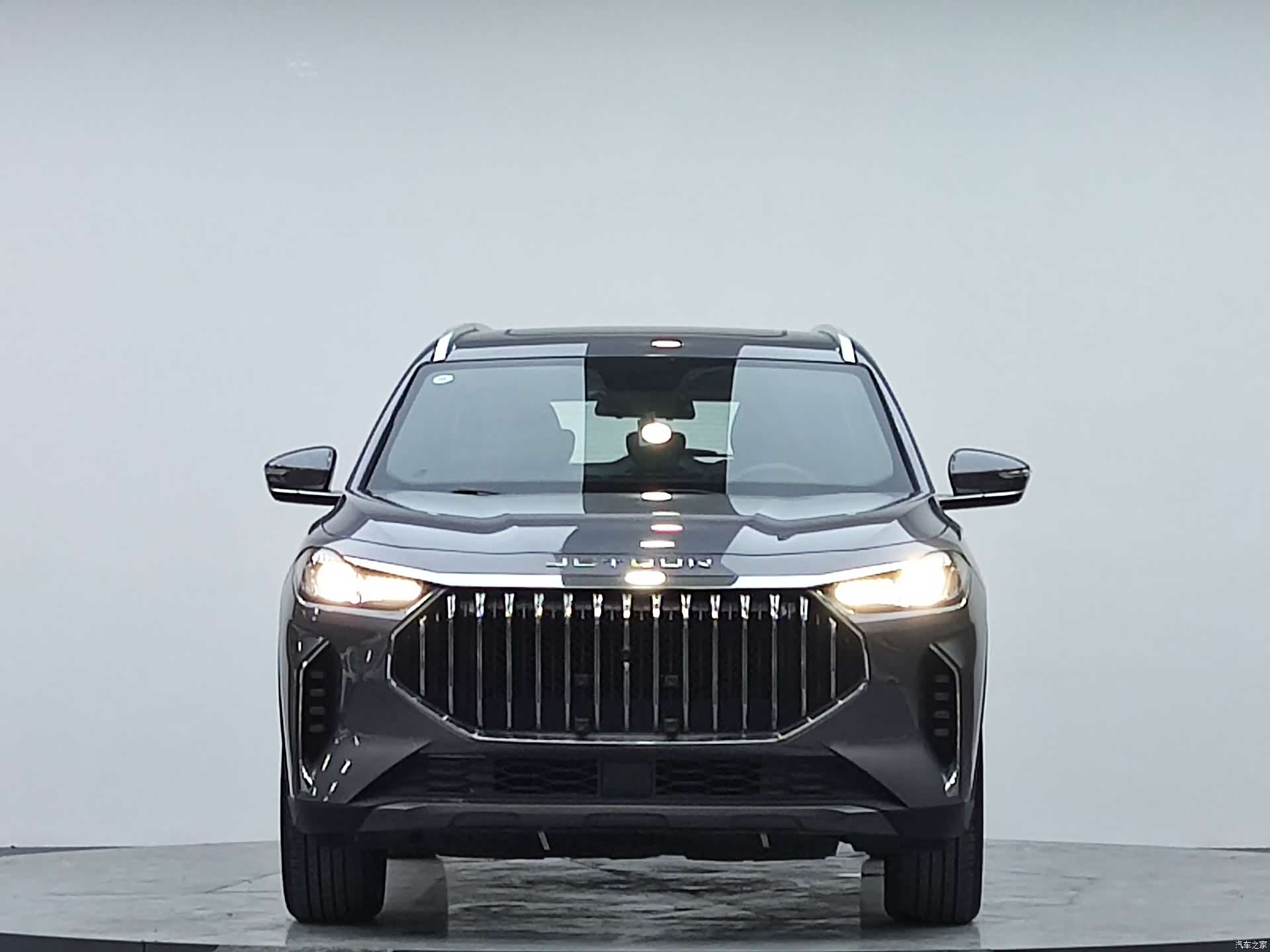 Jetour X70, 2022 3