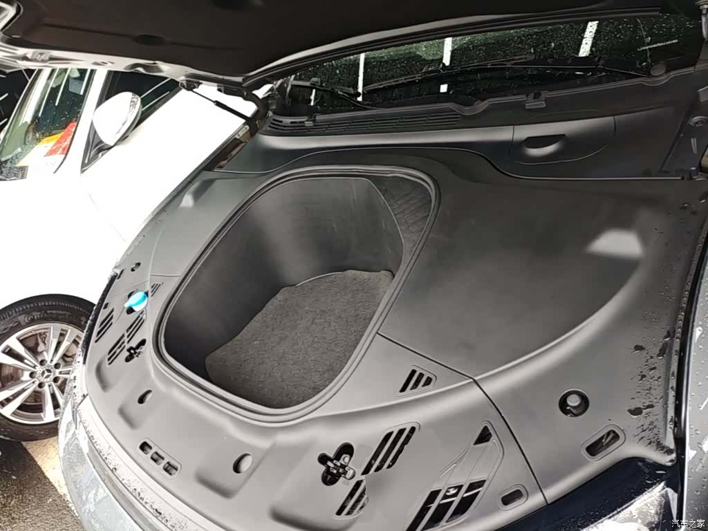 Xpeng P7, 2022 20