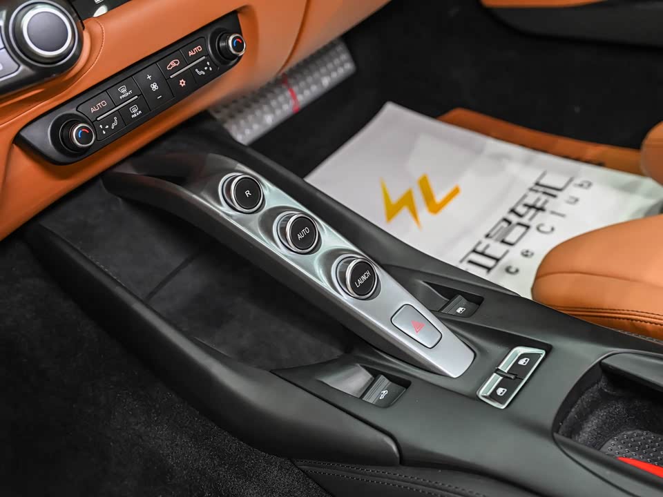 Ferrari 812