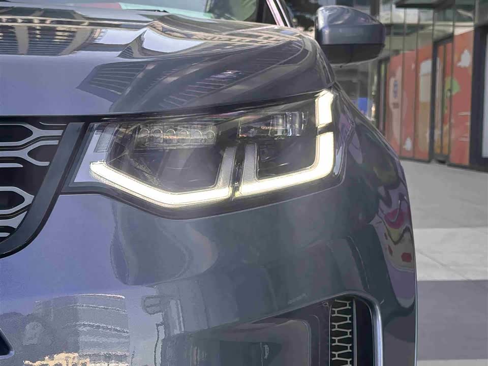 Land Rover Discover sports