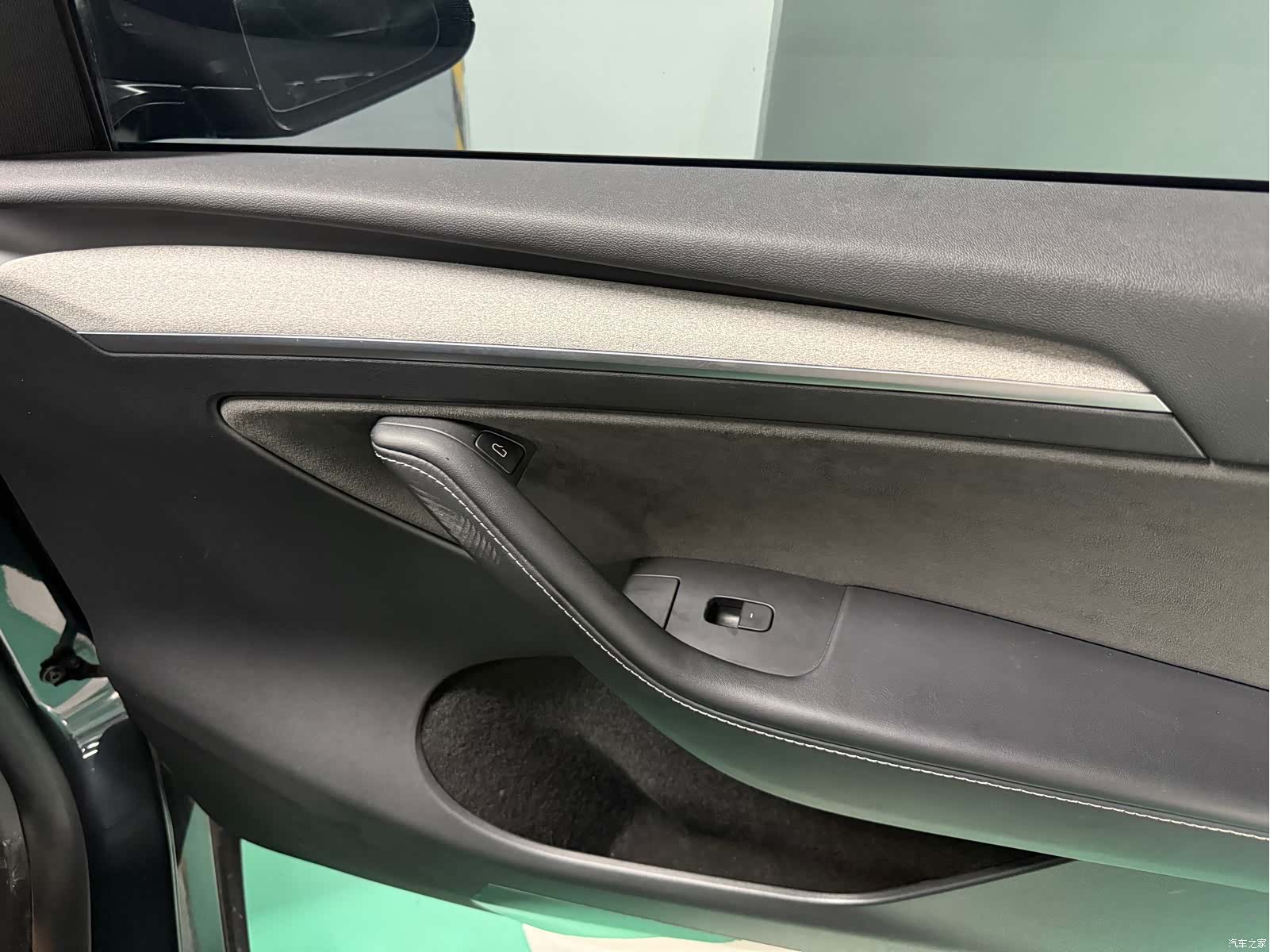 Tesla Model Y, 2024 10