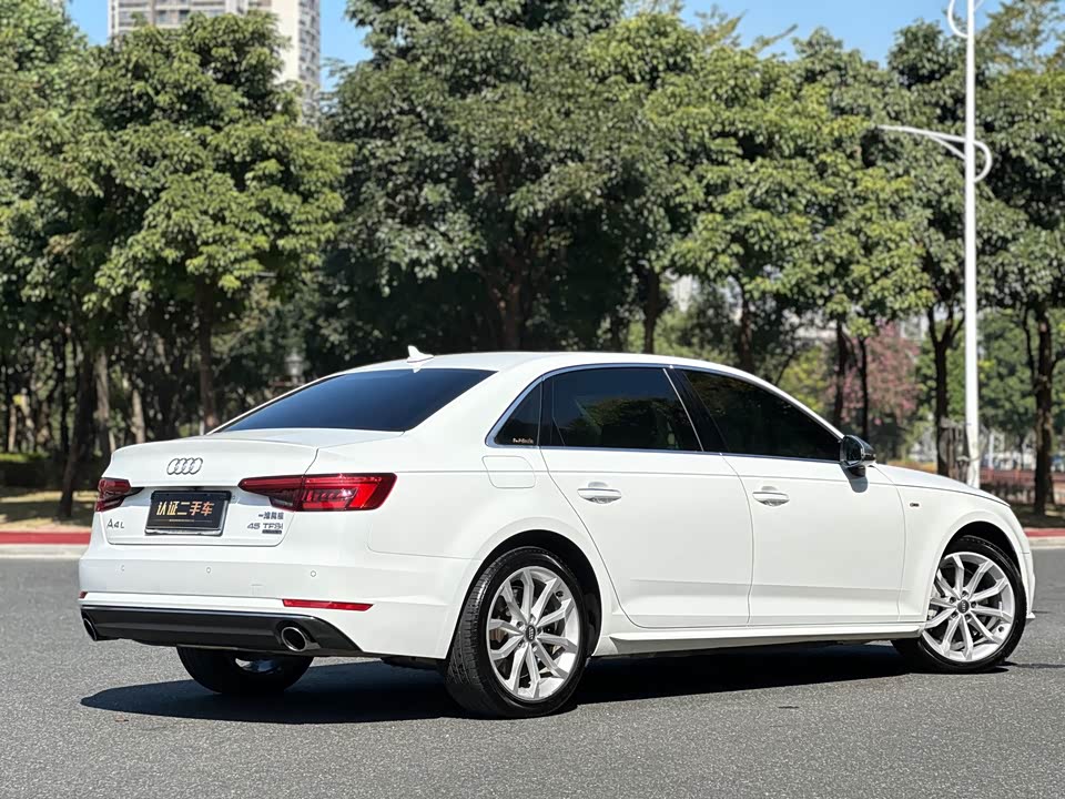 Audi A4L