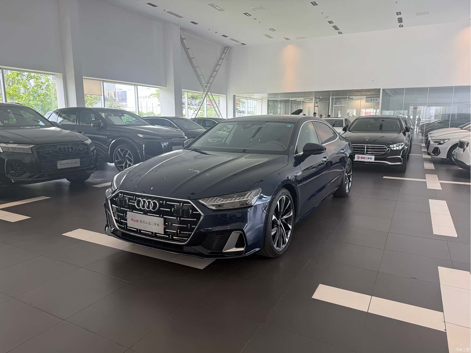 Audi A7L