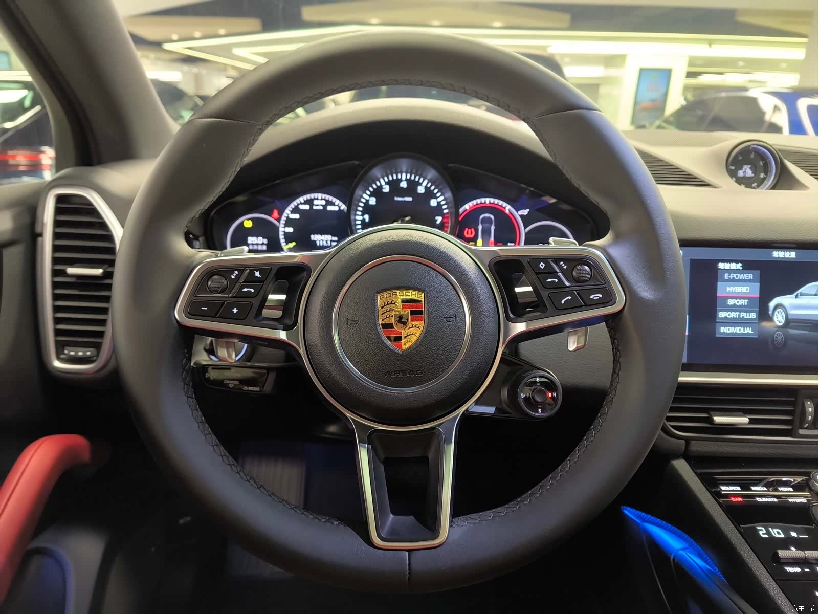 Porsche Cayenne, 2019 10
