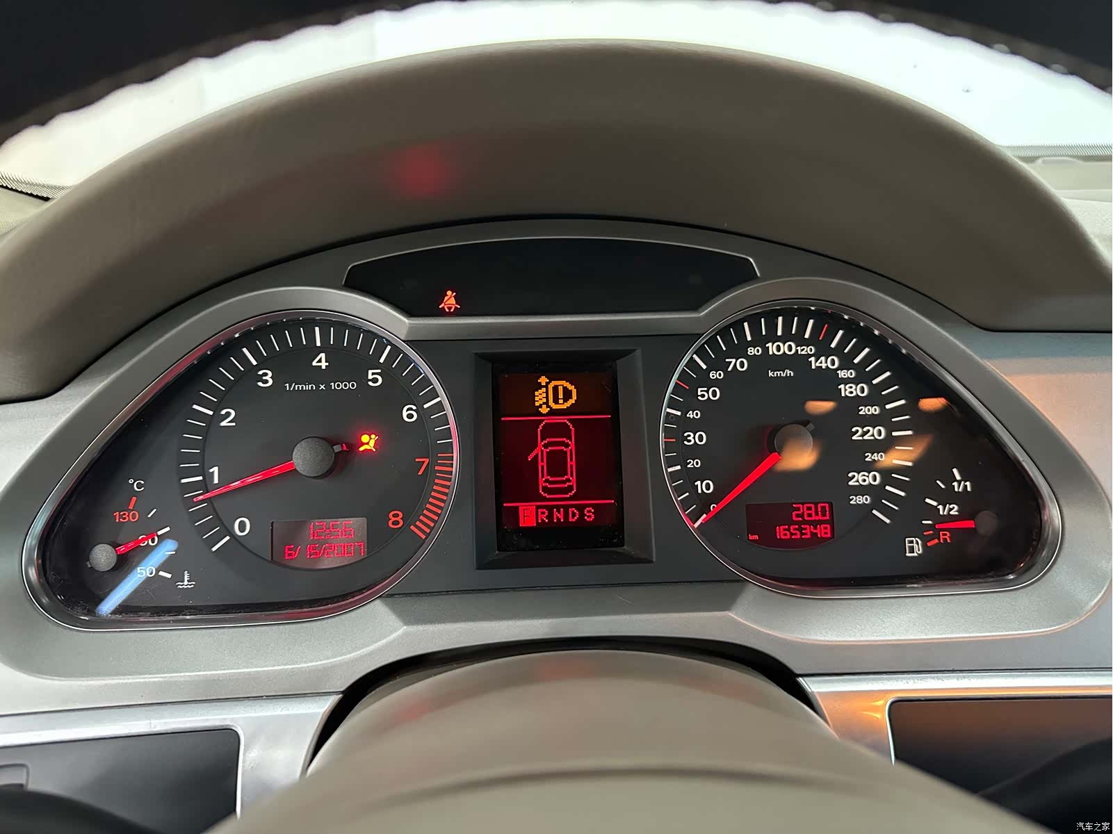 Audi A6L, 2014 7