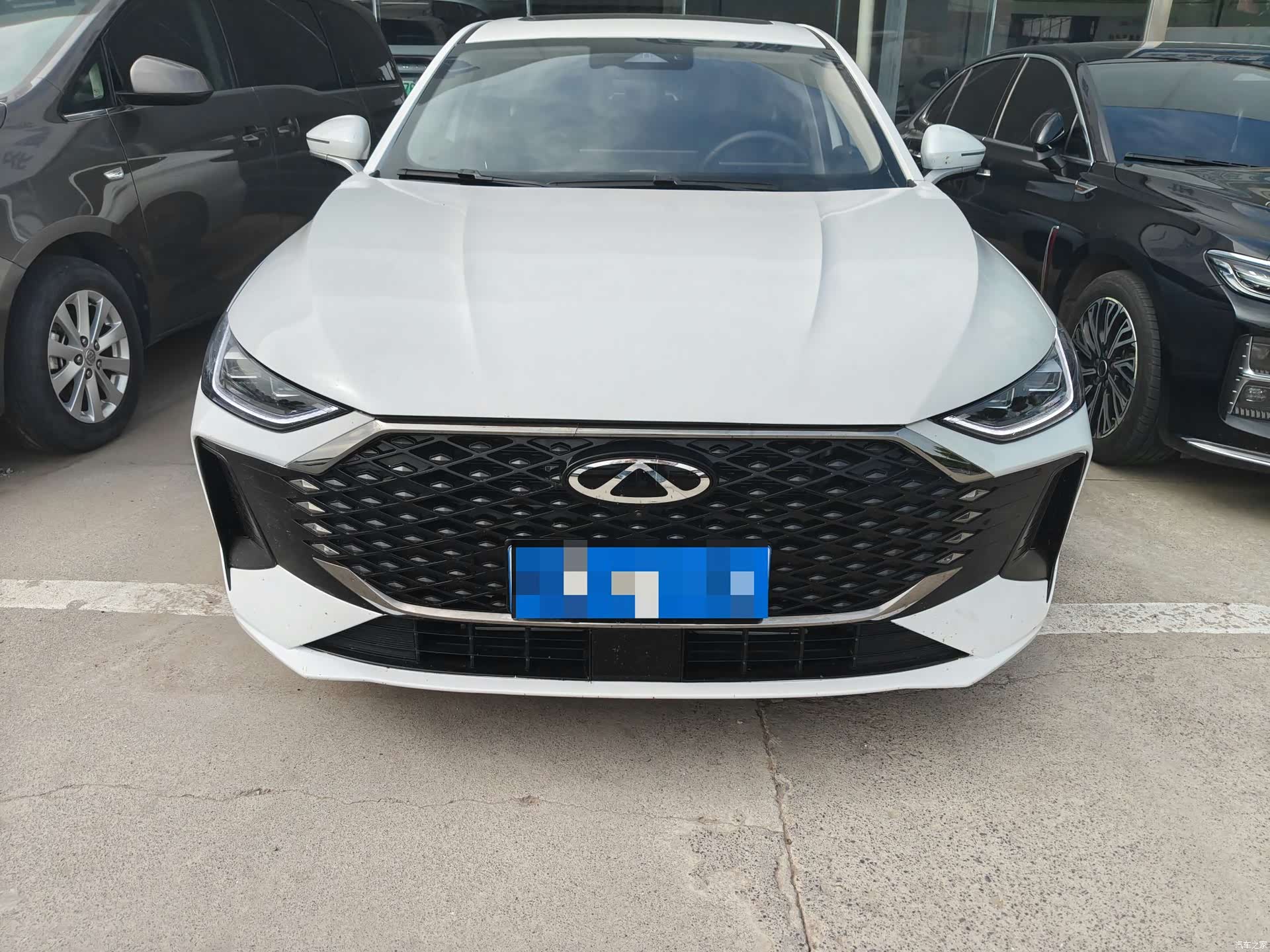 Chery Arrizo 8, 2025 3