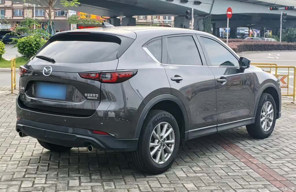Mazda CX-5, 2023 17