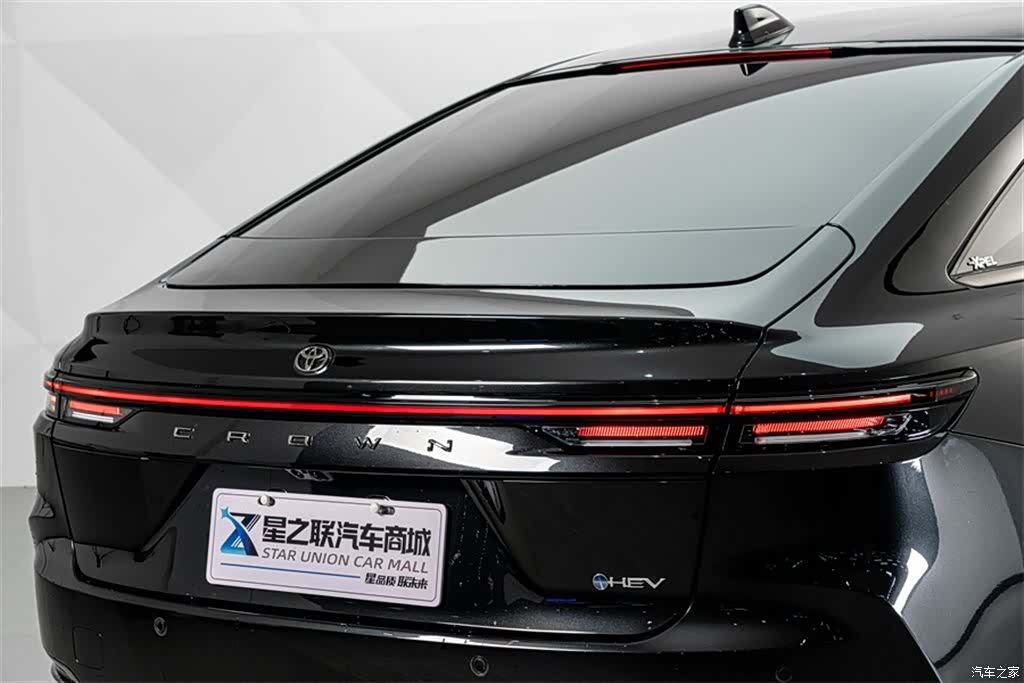 Toyota Crown, 2025 8