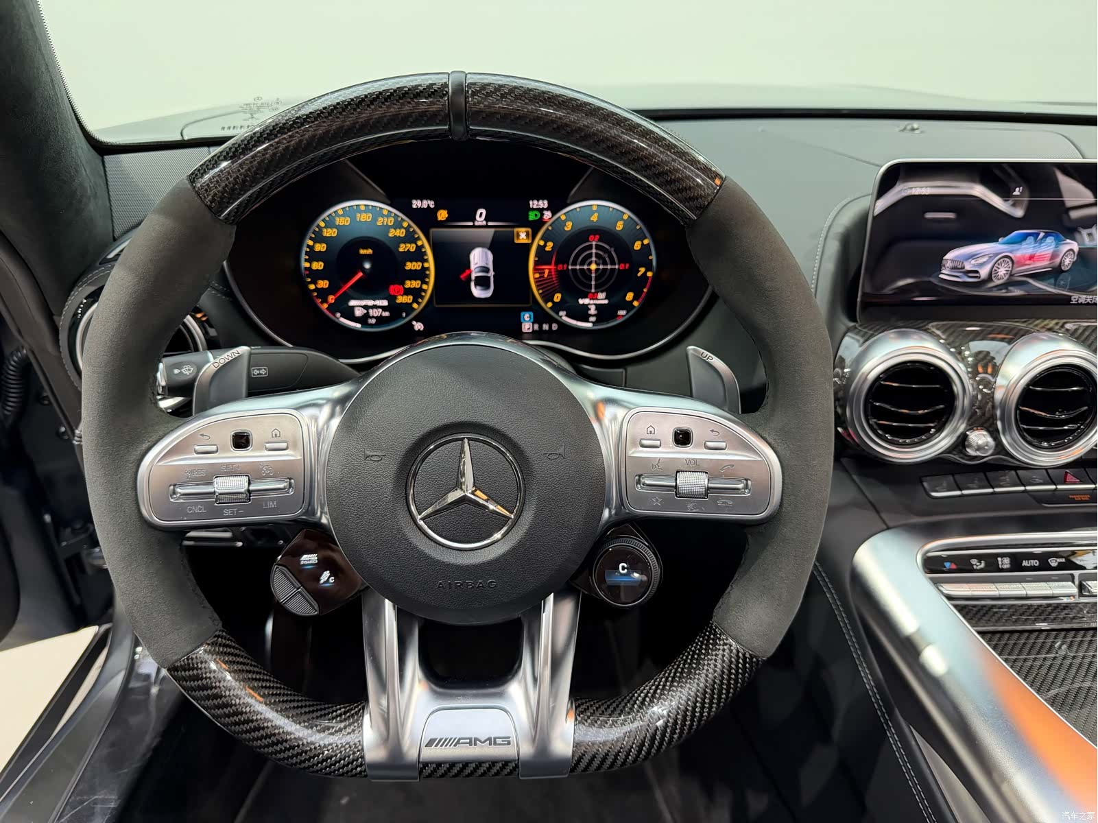 MG AMG, 2022 9