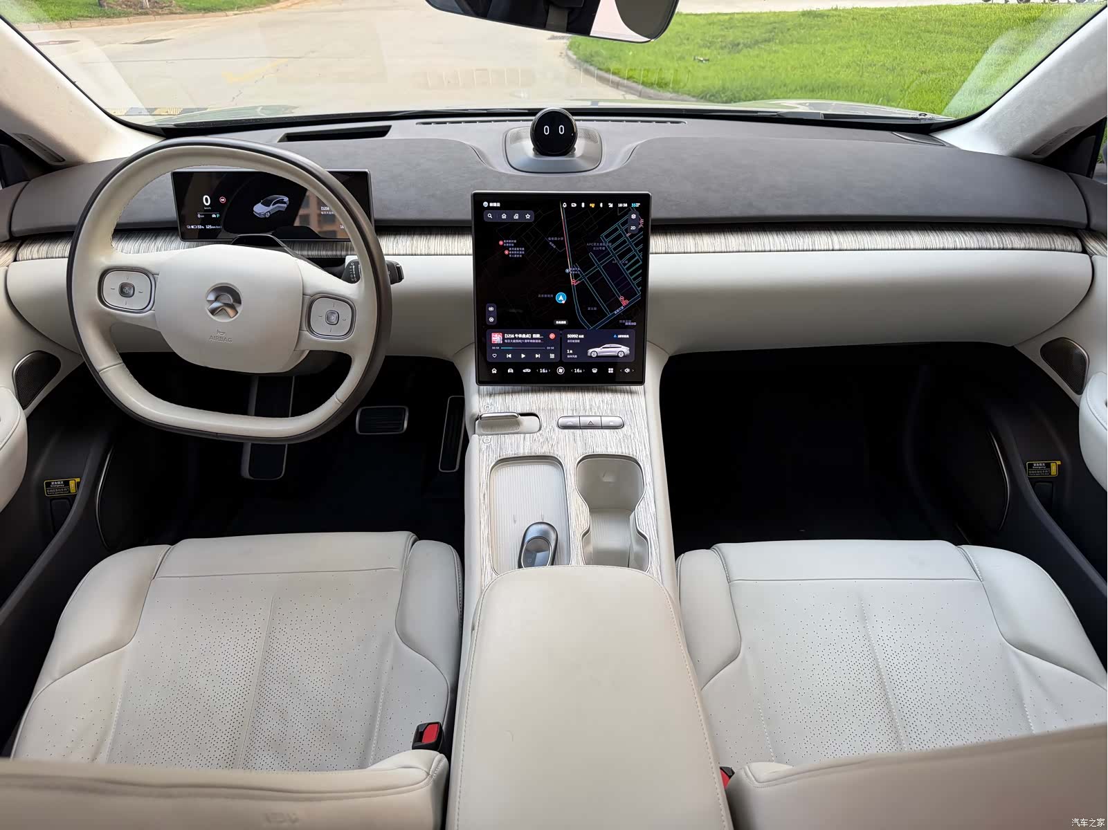 NIO ET7, 2022 все фото