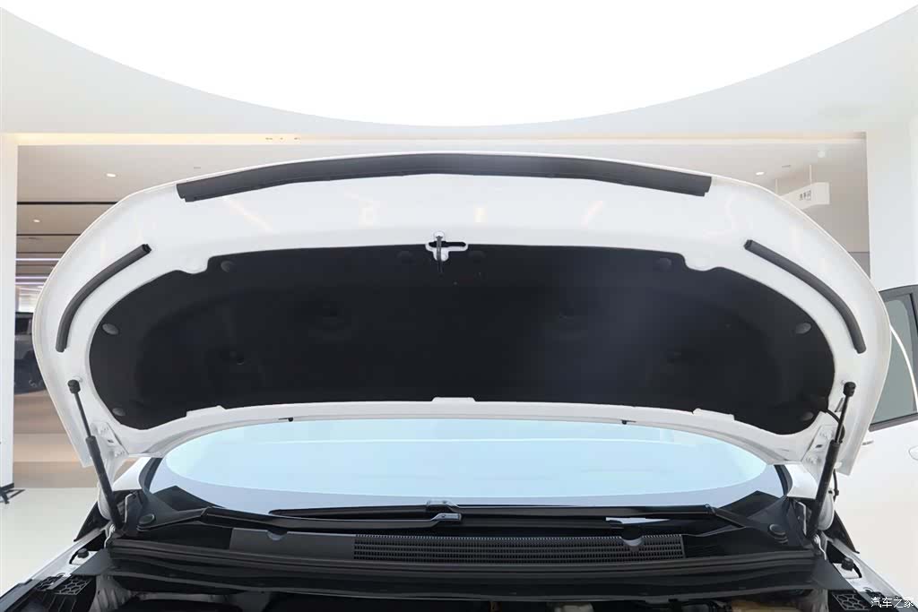 Buick Century, 2025 21
