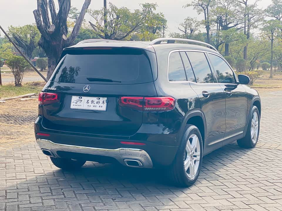 Mercedes-Benz GLB