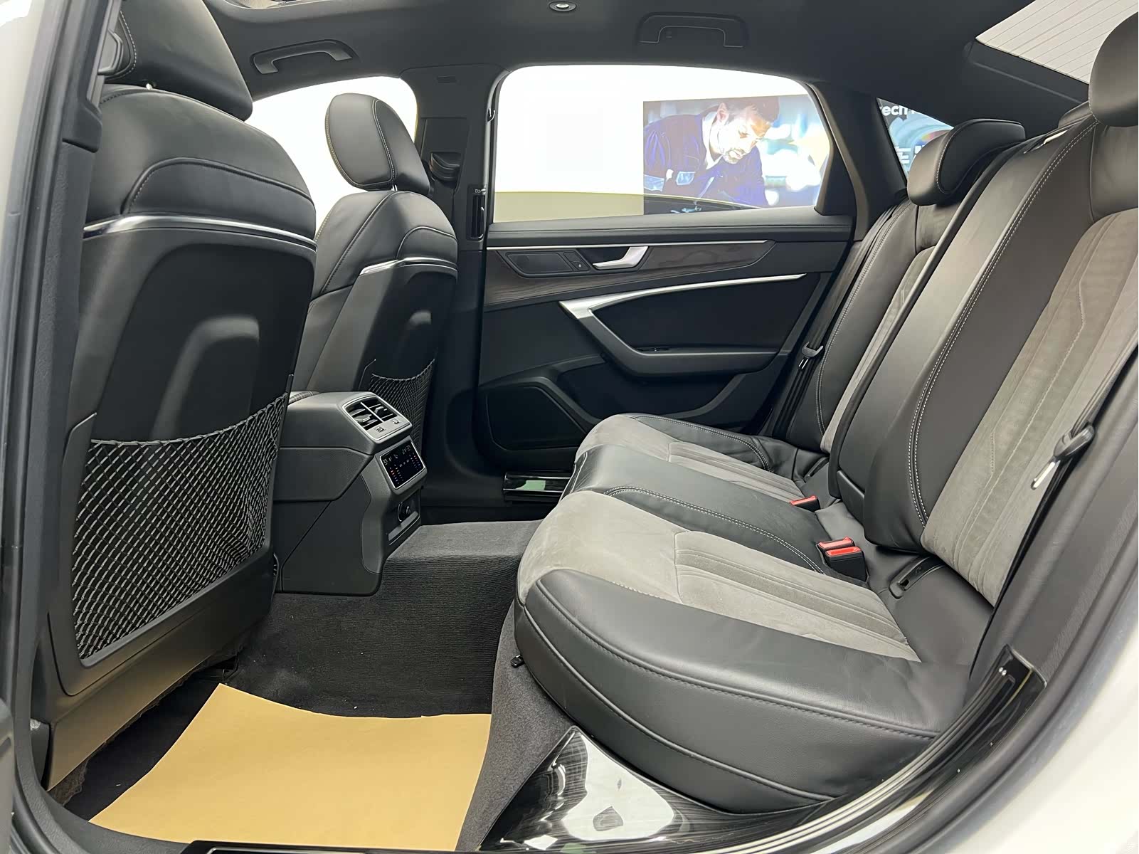 Audi A6L, 2019 22