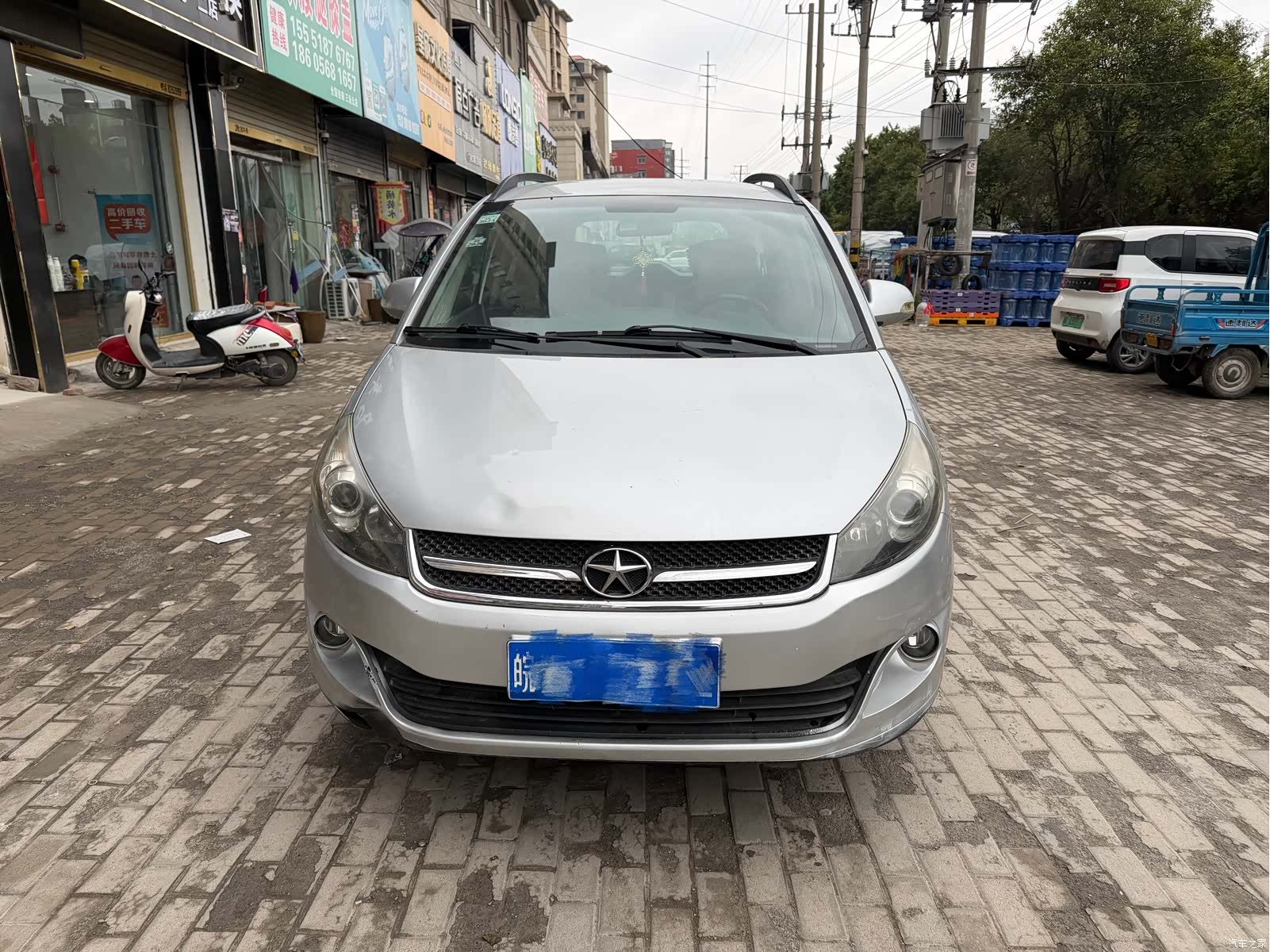 JAC M2, 2015 3