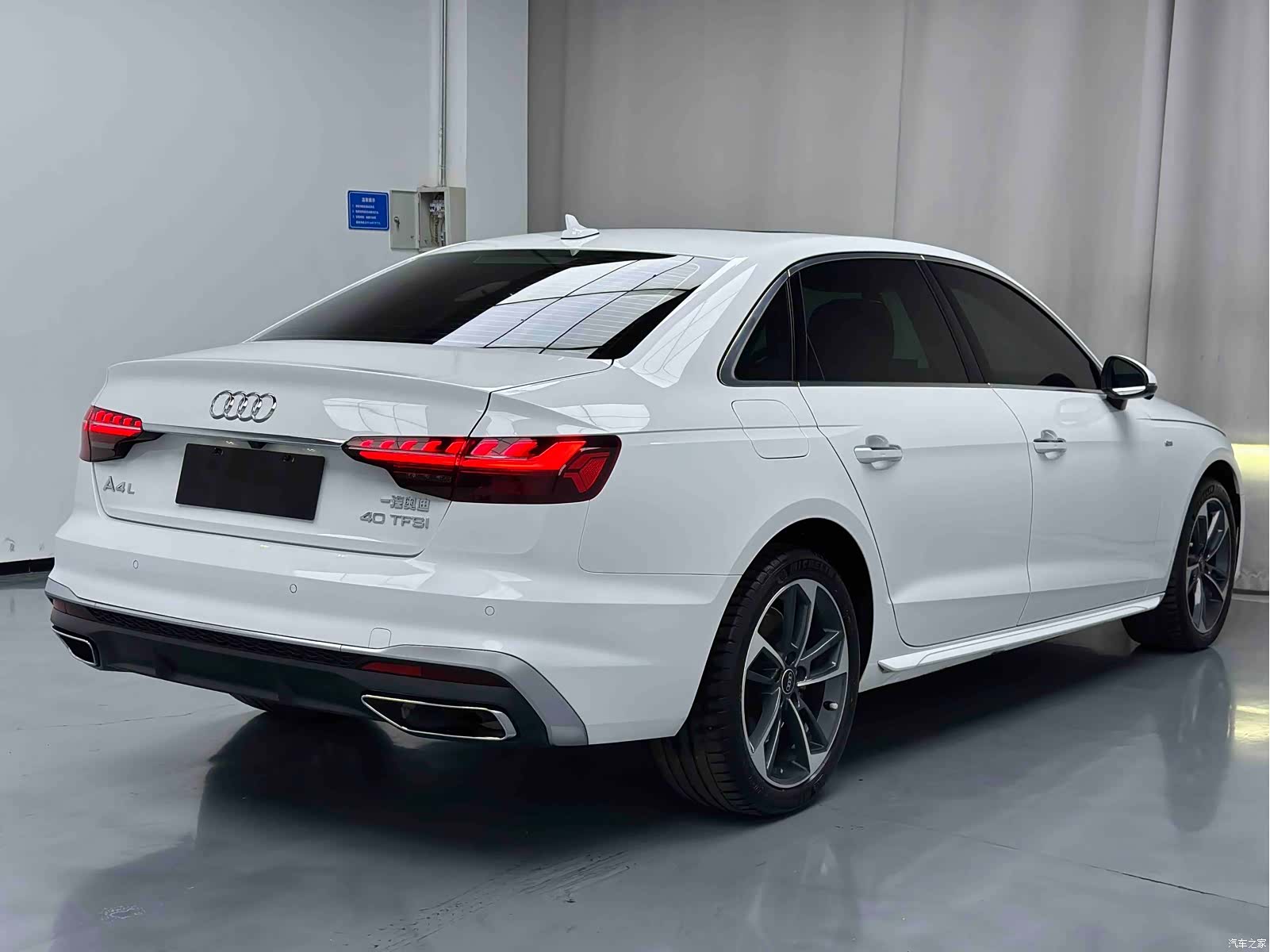 Audi A4L, 2023 8