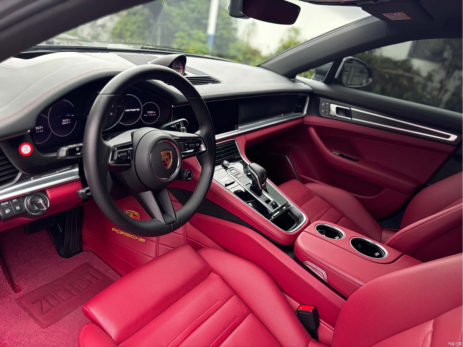 Porsche Panamera, 2022 9