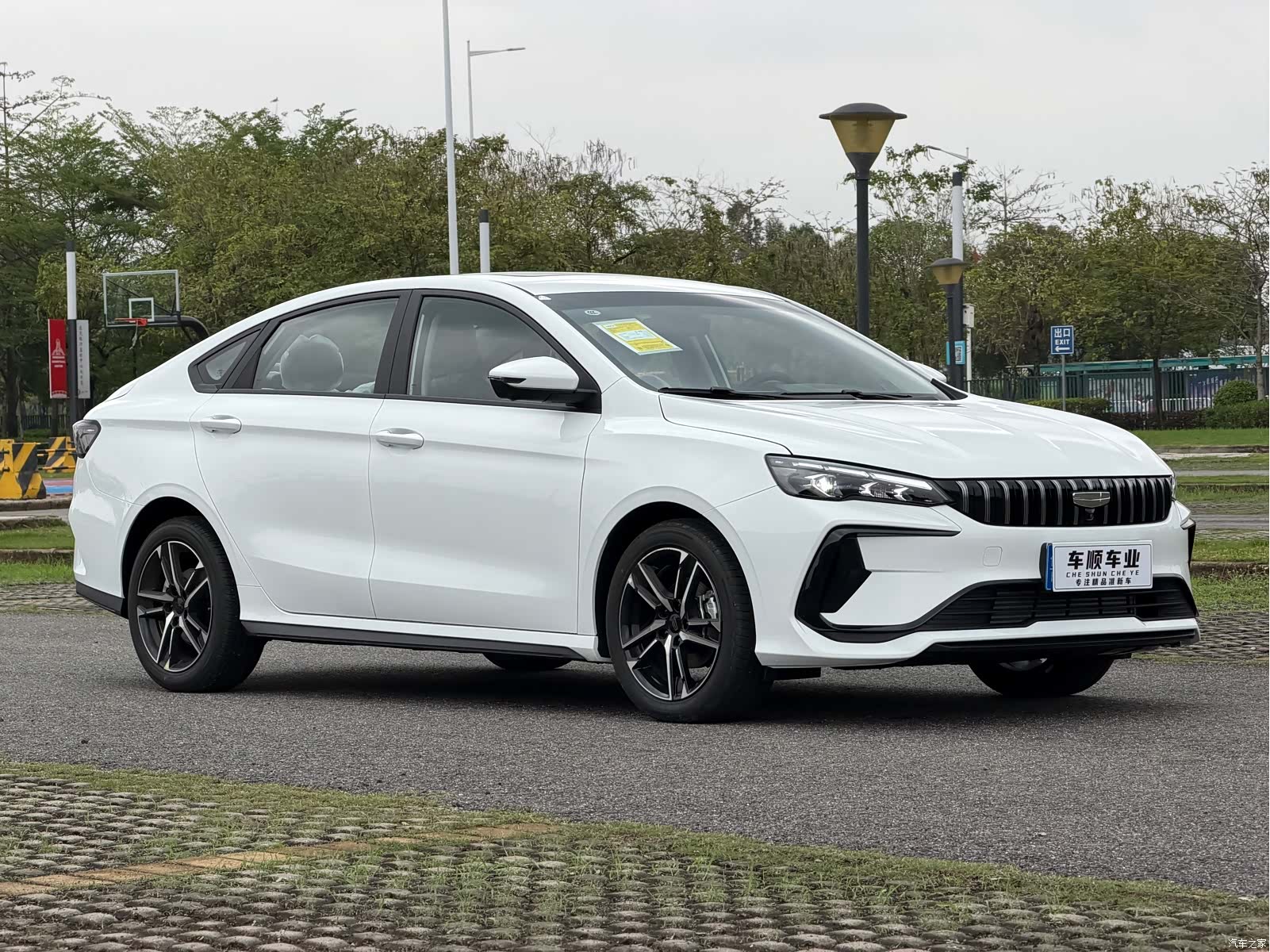 Geely Binray, 2026 3
