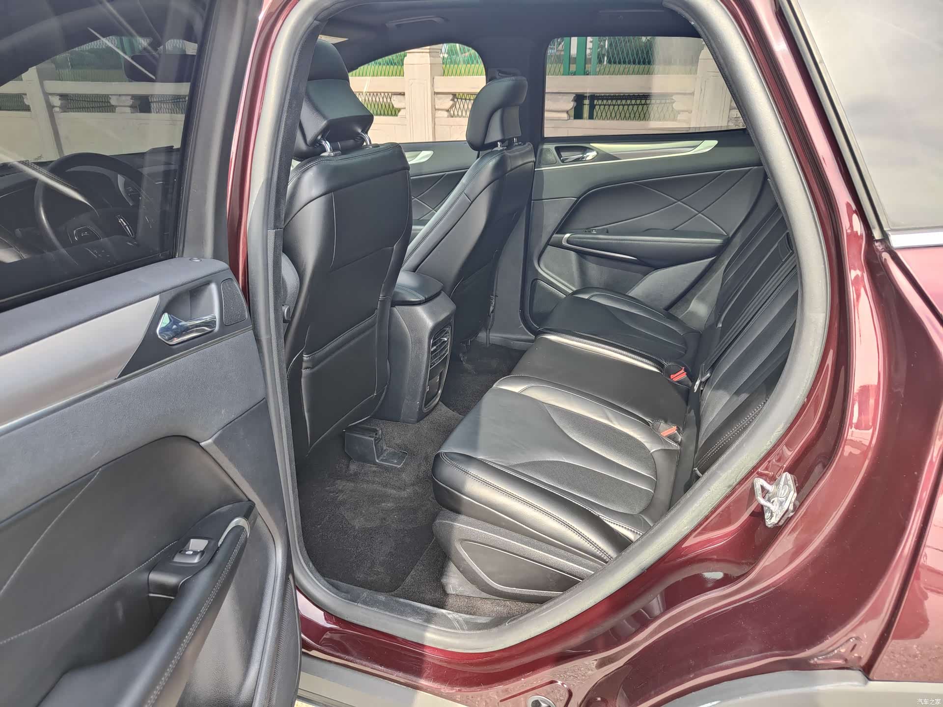 Lincoln MKC, 2019 9