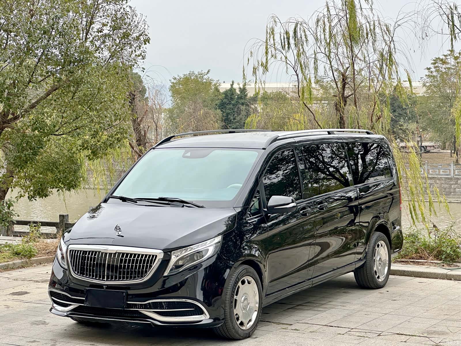 Mercedes-Benz V-Class, 2018 1
