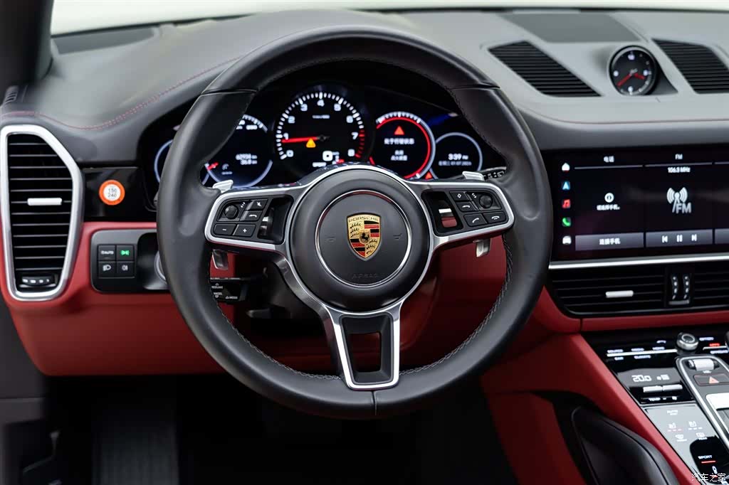 Porsche Cayenne, 2022 14