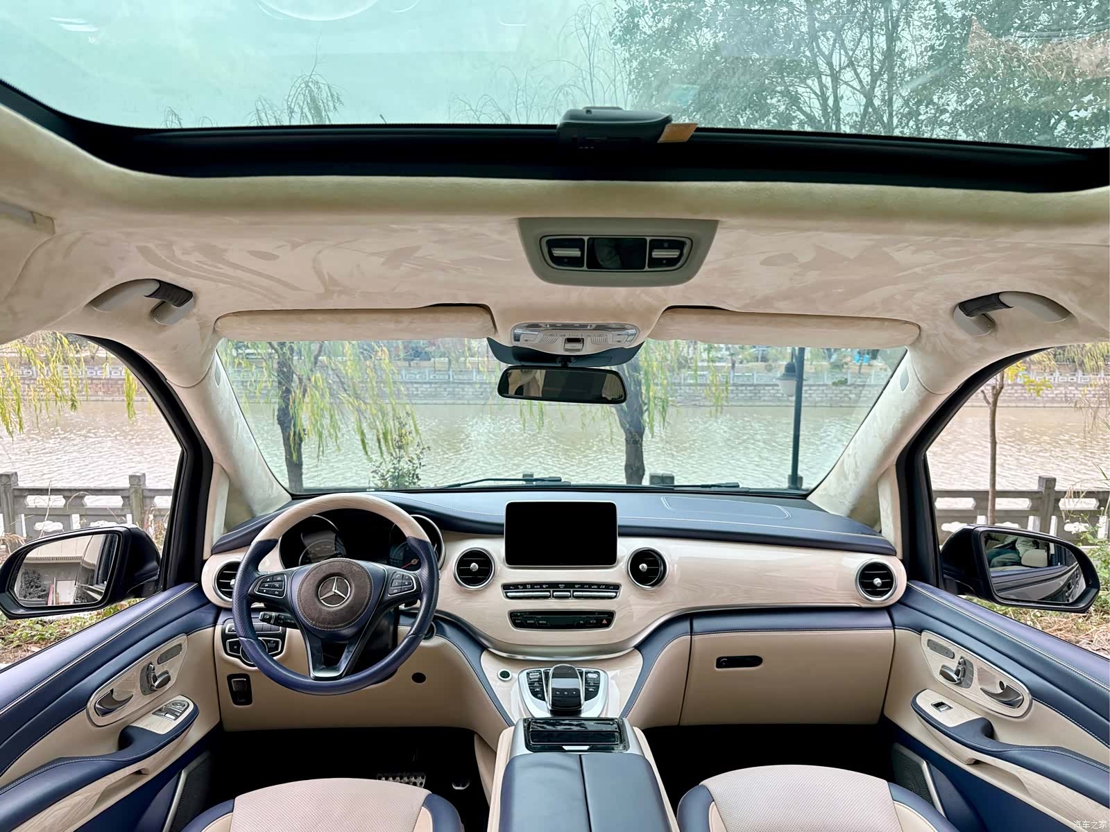 Mercedes-Benz V-Class, 2018 17