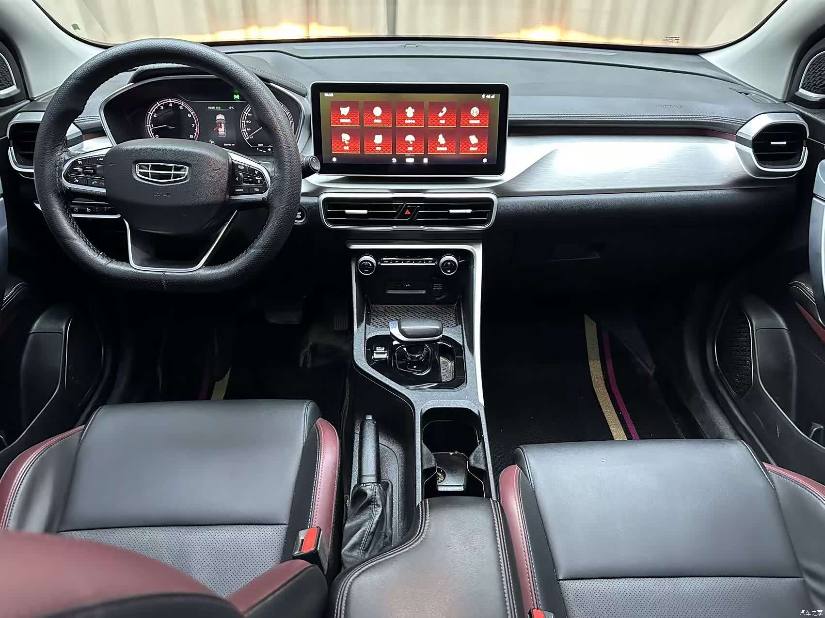 Geely Coolray, 2023 18
