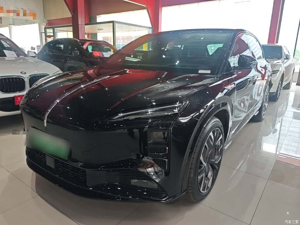 Hongqi 08, 2024 1