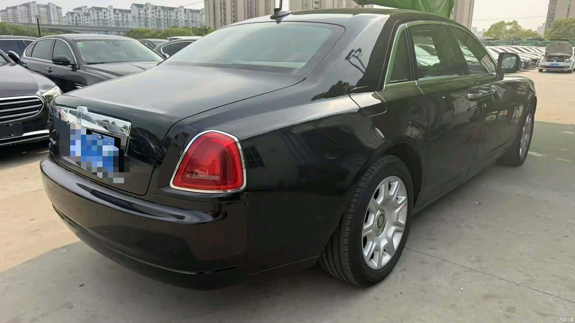 Rolls-Royce Ghost, 2010 2
