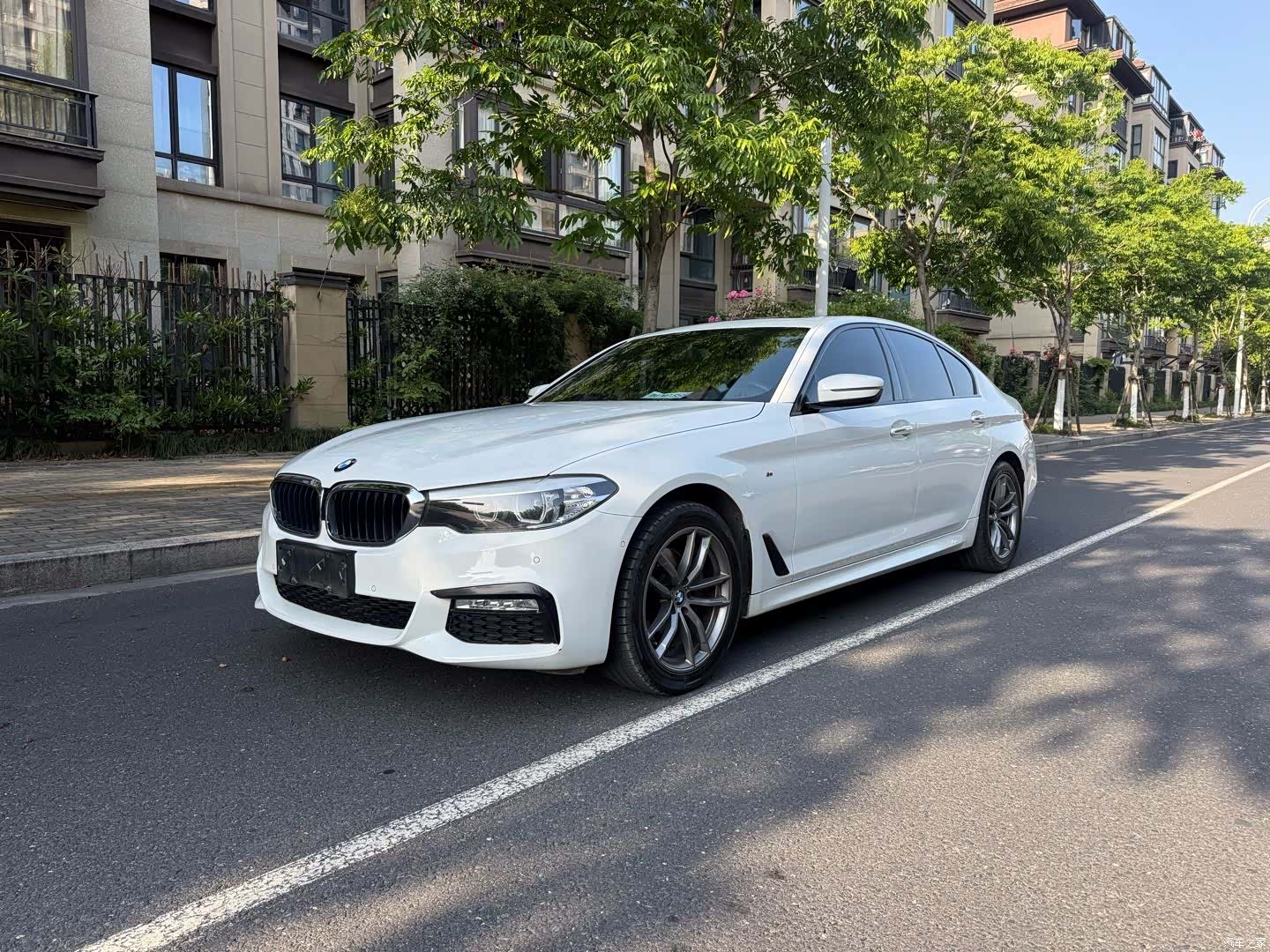 BMW 5 Series, 2018 1