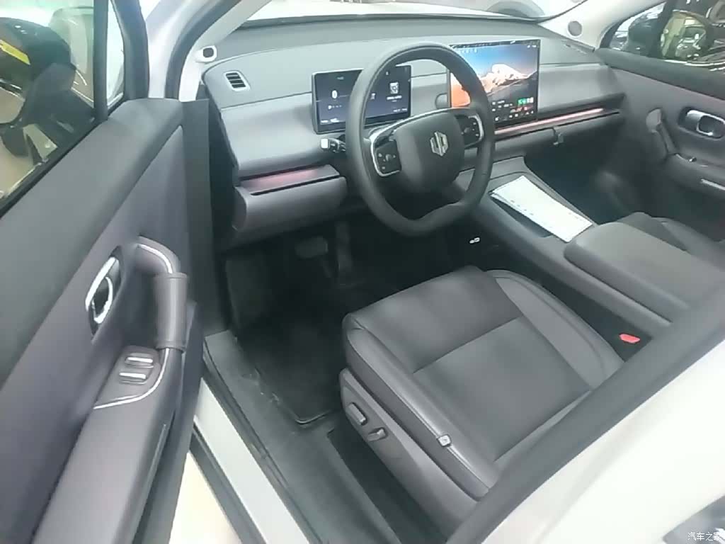 Leapmotor C10, 2025 16