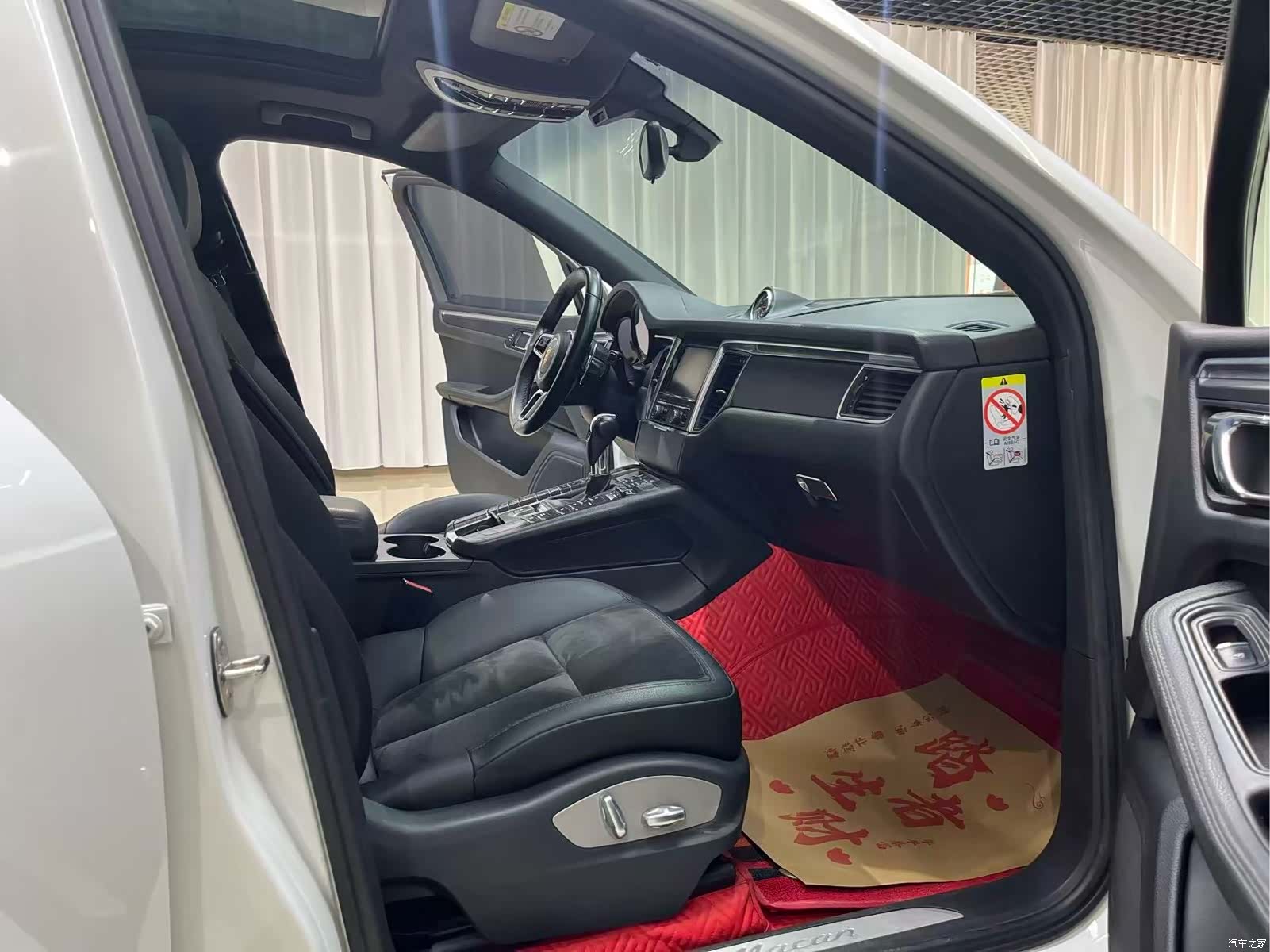 Porsche Macan, 2015 12