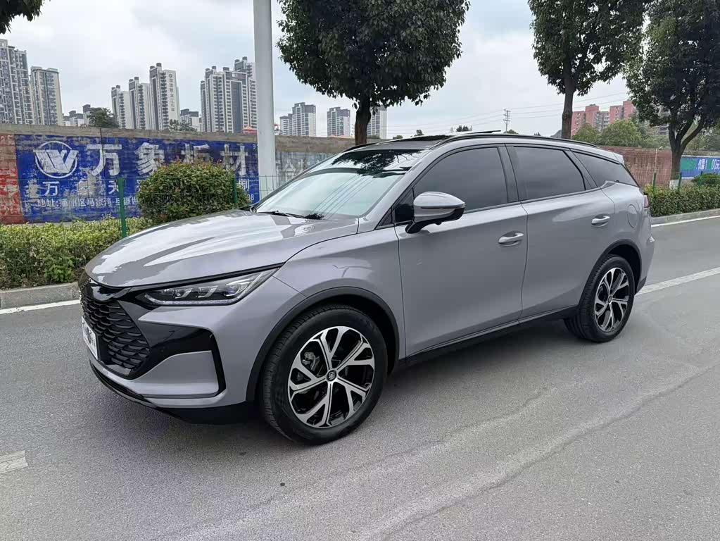 BYD Tang