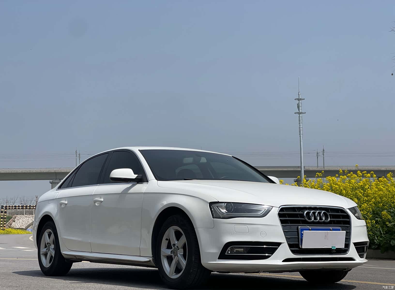 Audi A4L, 2013 3