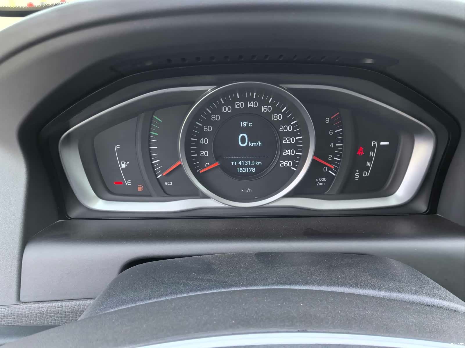 Volvo XC60, 2014 16
