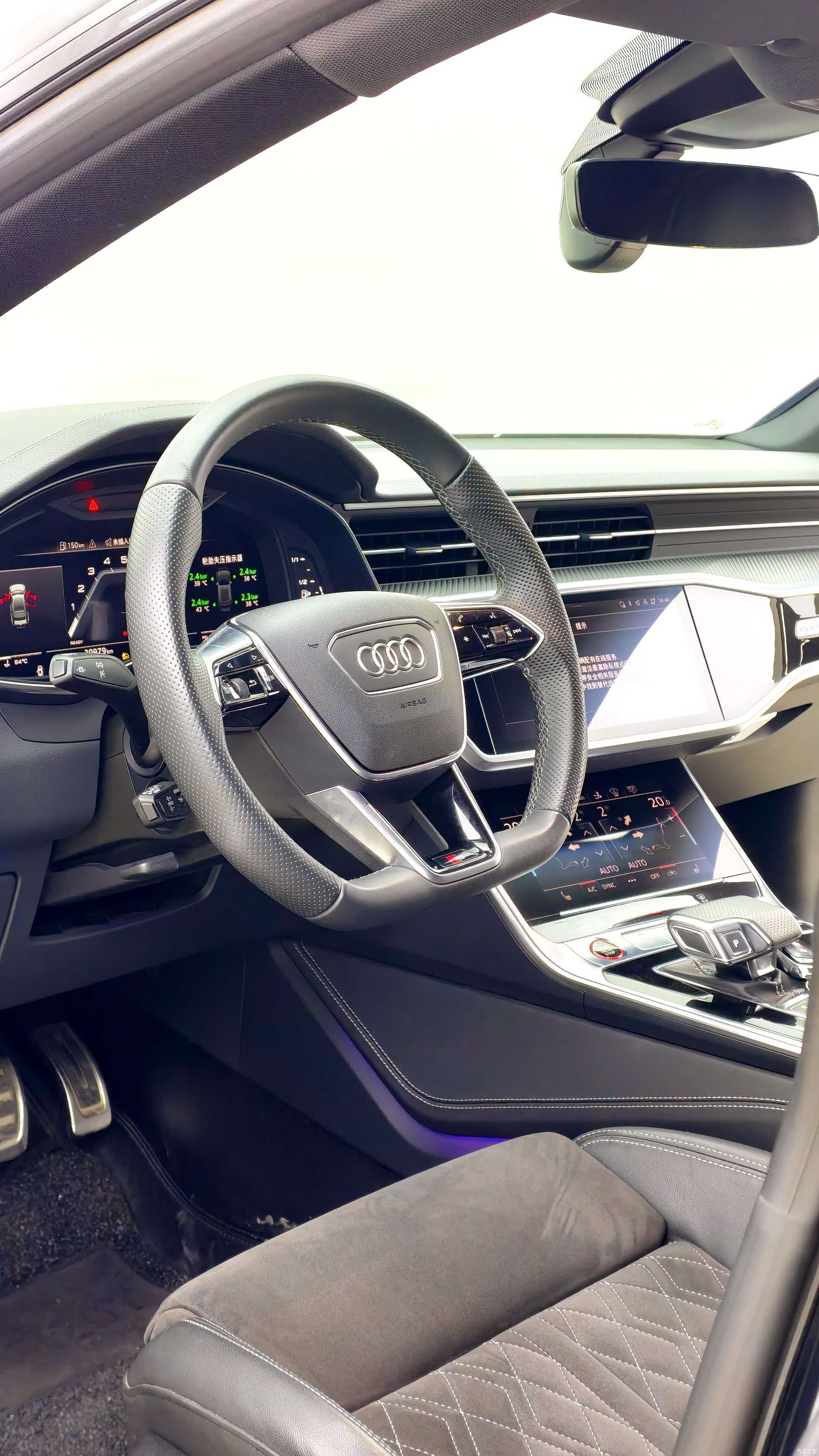 Audi TT, 2021 все фото