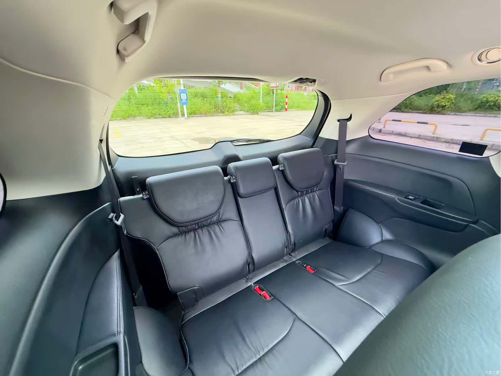 Honda Elysion, 2019 16