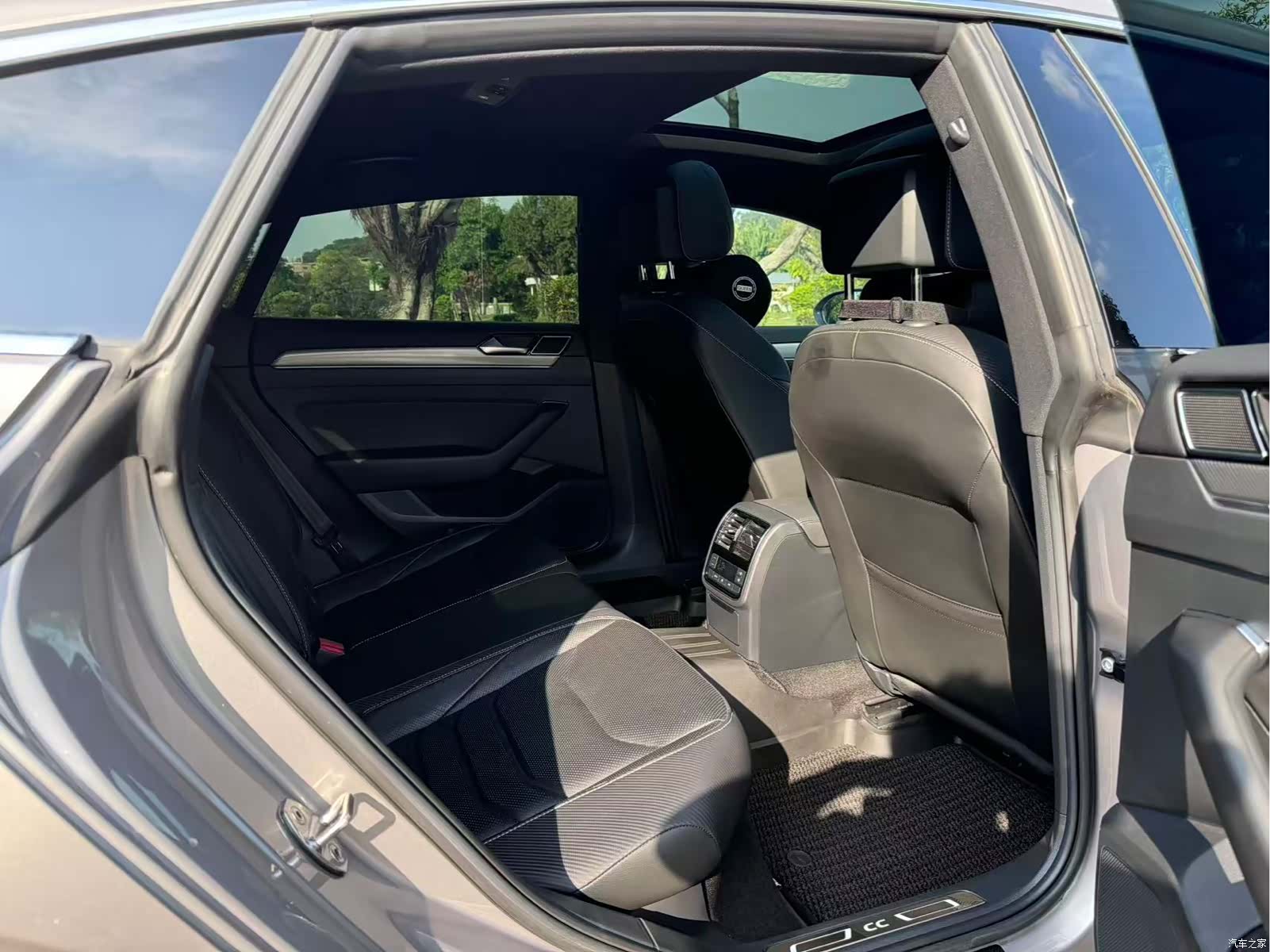 Volkswagen CC, 2019 12