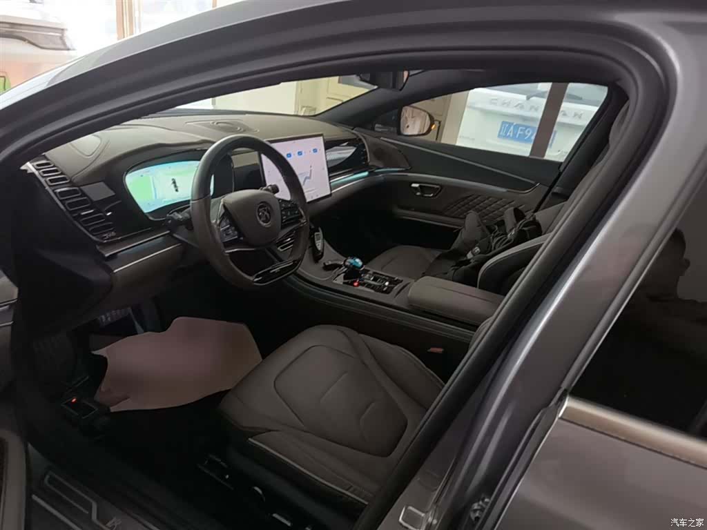 BYD Han, 2022 15