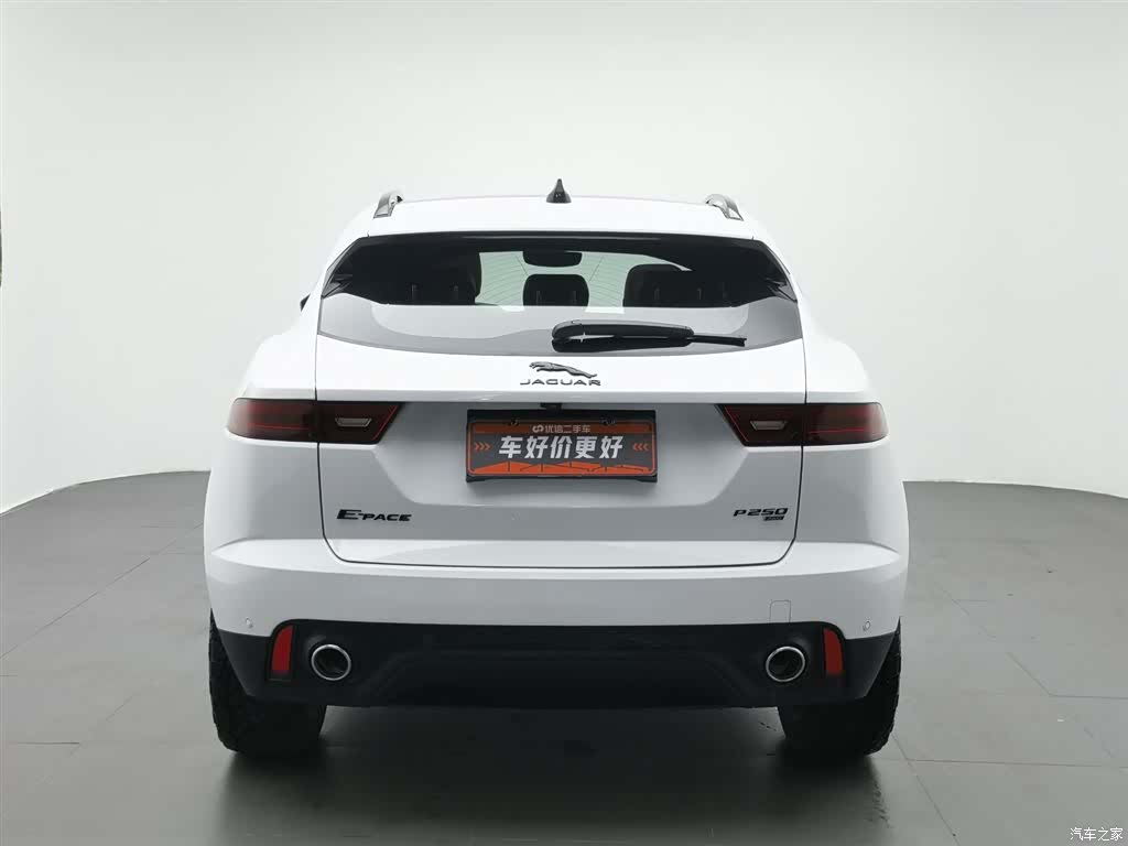 Land Rover E-PACE, 2024 4