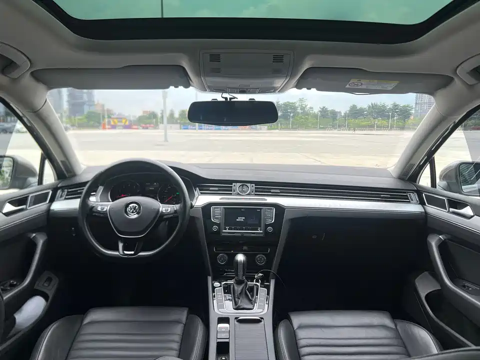 Volkswagen Magotan