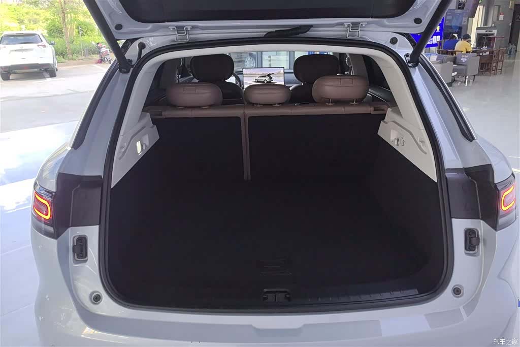 Leapmotor C11, 2025 4